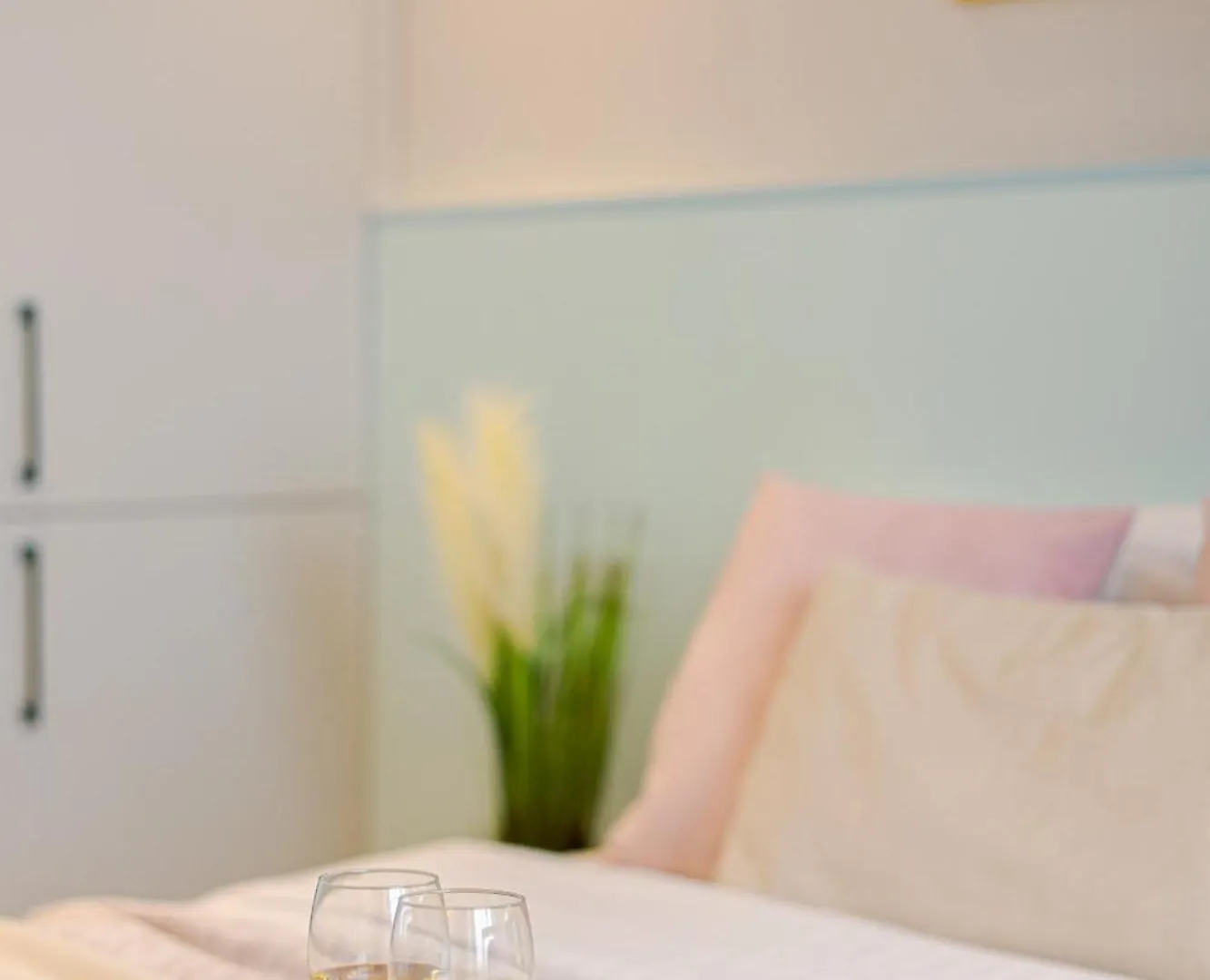 Downtown Studios - Your Modern Escape Near Ateneul Roman Bucharest Romania