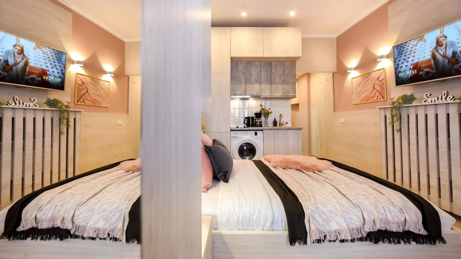 Downtown Studios - Your Modern Escape Near Ateneul Roman Bucharest