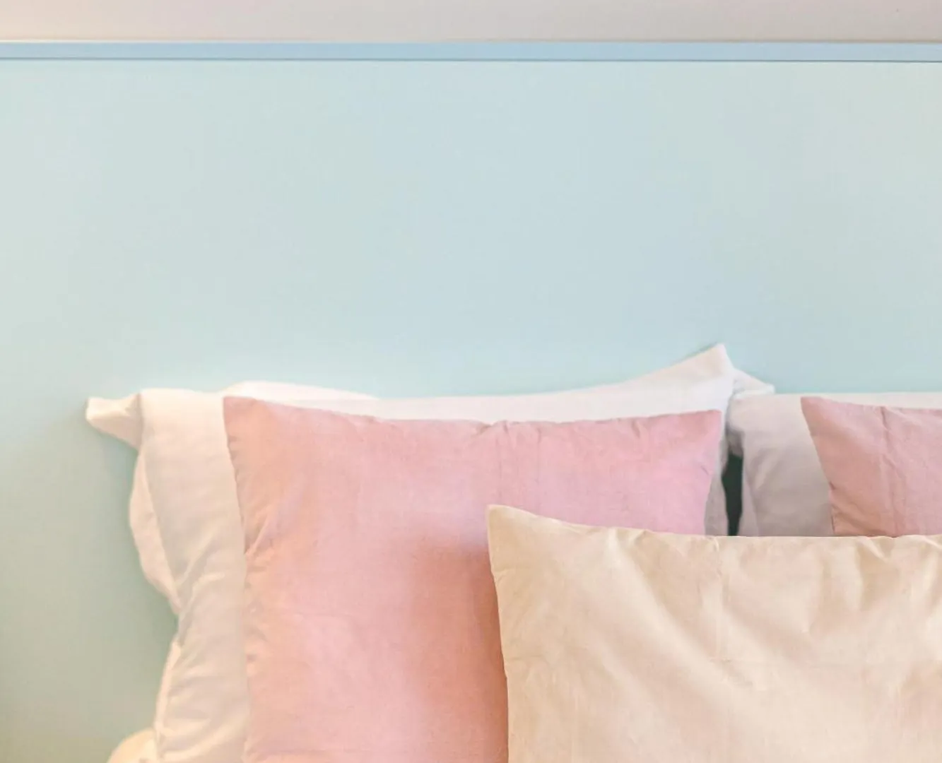 Downtown Studios - Your Modern Escape Near Ateneul Roman Bucharest 0*,